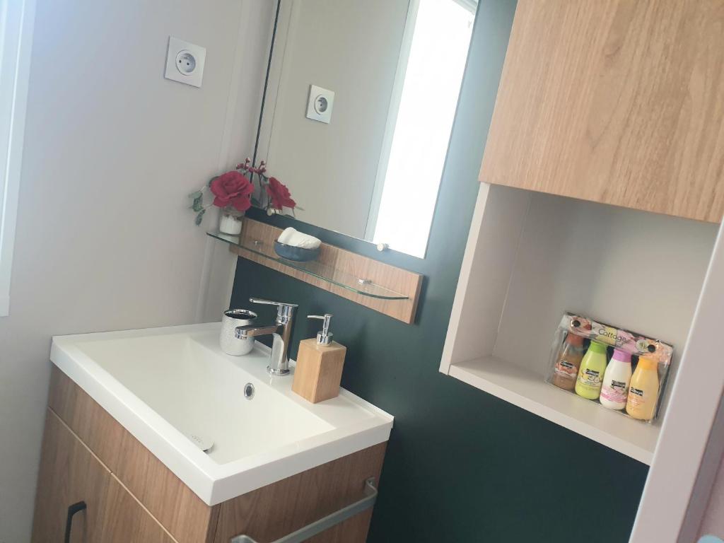 Kuchyňa alebo kuchynka v ubytovaní Mar Estang LUXURY Eden 45m2