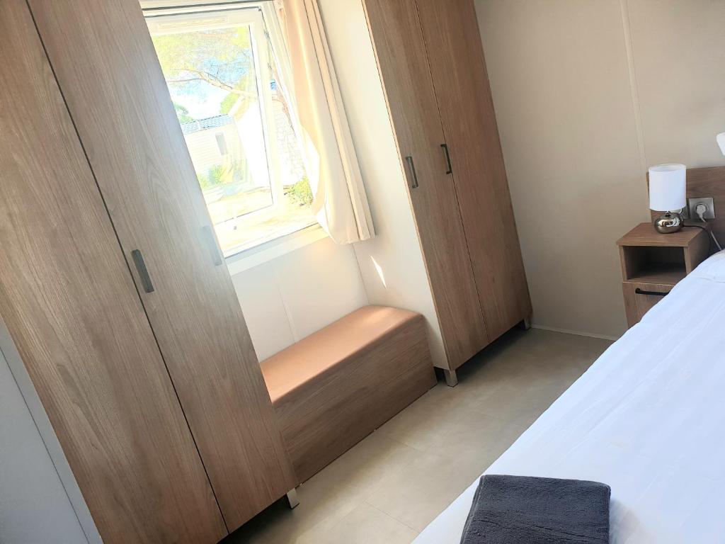 Posteľ alebo postele v izbe v ubytovaní Mar Estang LUXURY Eden 45m2