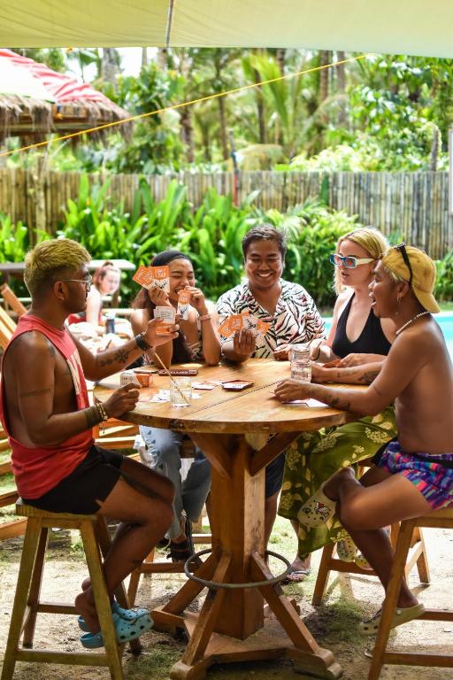 Majutusasutuse Mad Monkey Hostel Siargao külastajad