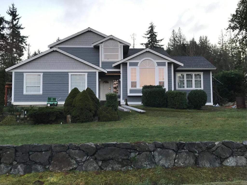 Apartment Treehouse, Lantzville, Canada