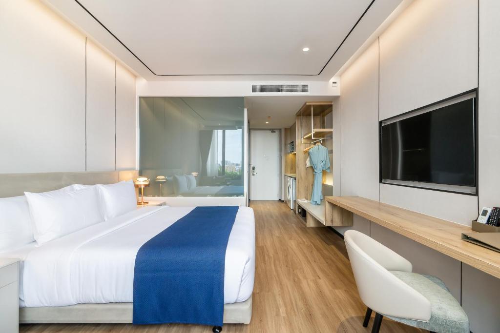 NARCISSUS HOTEL AND RESIDENCE