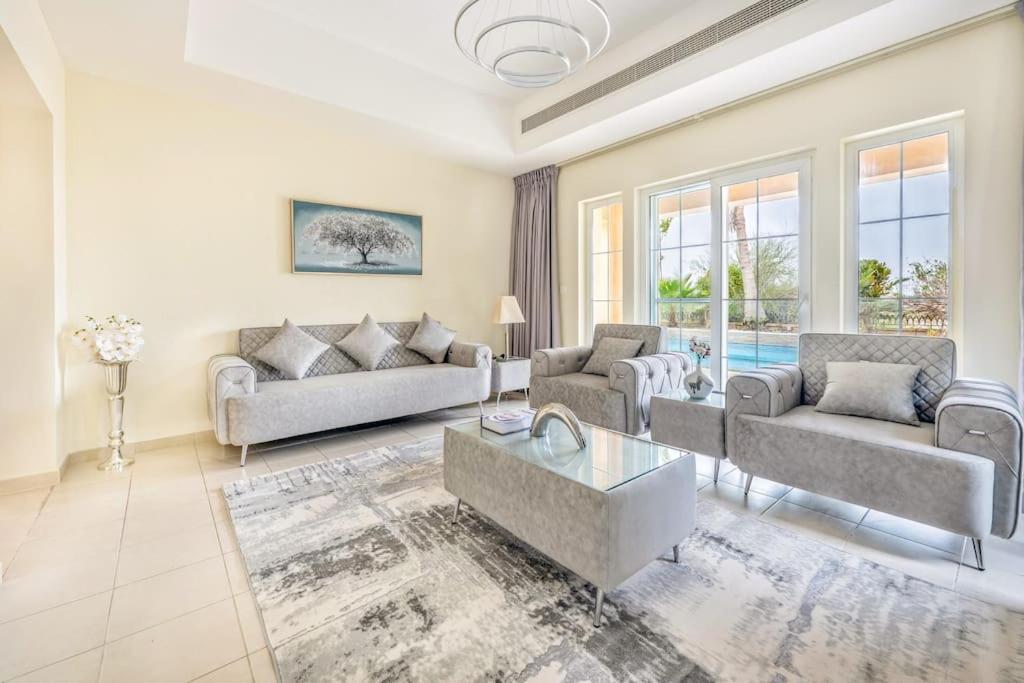 Private Luxury 5BR Villa in Arabian Ranches, Dubai – Updated 2024 Prices