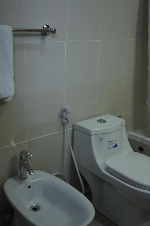 Three 888 Hotel - Resim 44