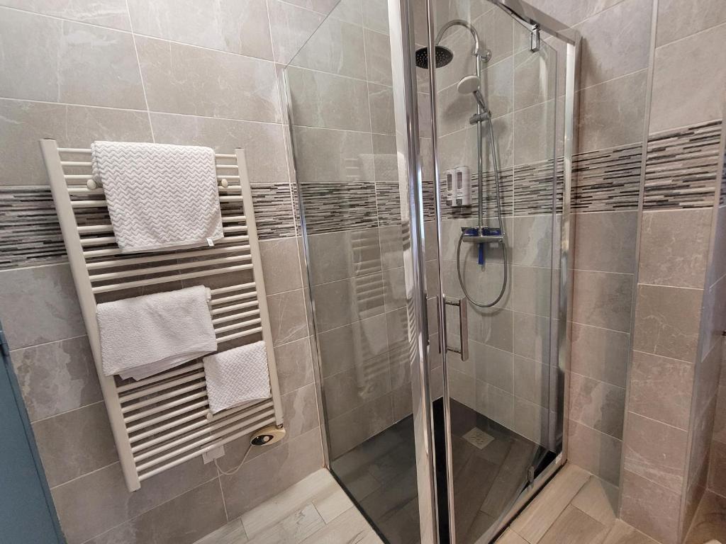 Koupelna v ubytování Appartements CDG JOIGNY