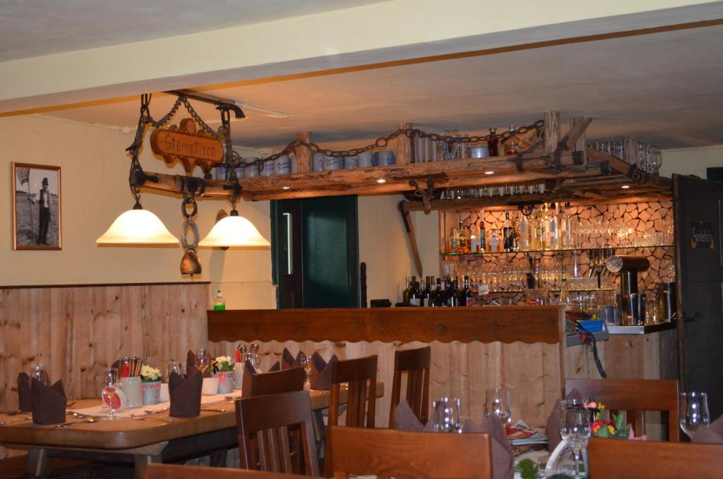 Lounge nebo bar v ubytování Gasthaus Georg Ludwig Maising