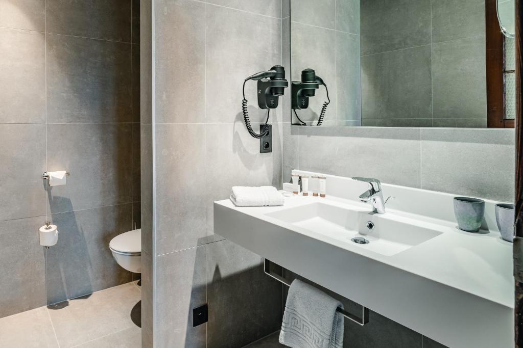 Hotel Monasterium PoortAckere Ghent - Resim 29