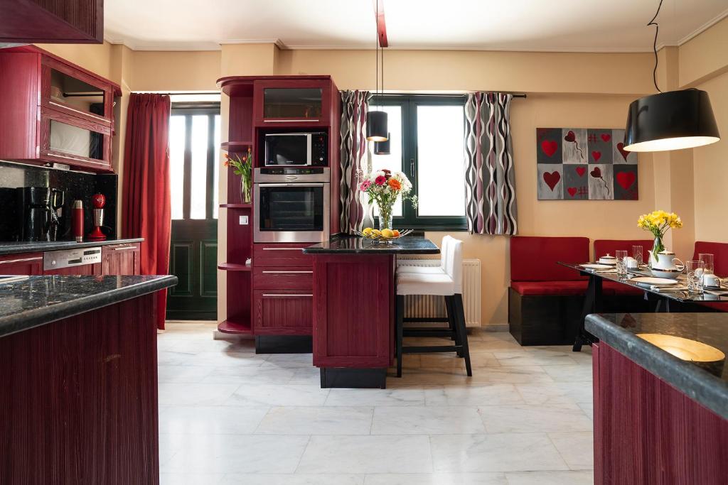 A kitchen or kitchenette at Family House in Nea Makri