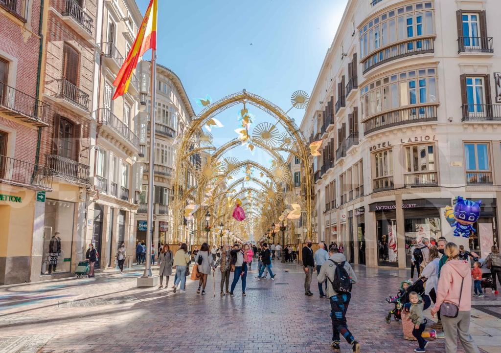 Modern gem in heart of Málaga, near sights REMS vendégei