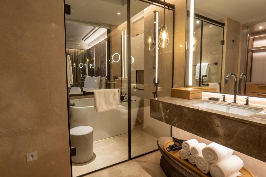 Koupelna v ubytování JW Marriott Goa