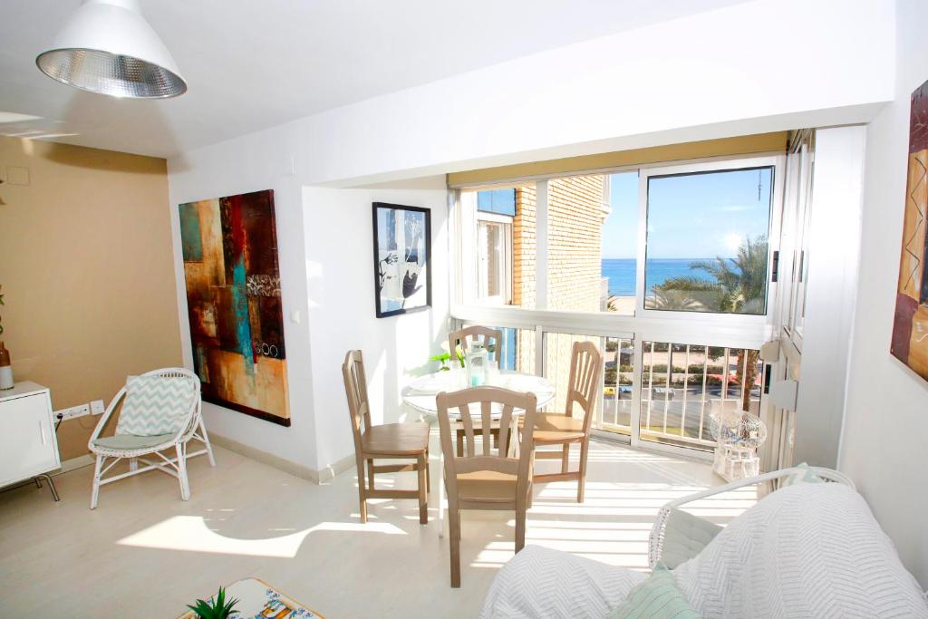San Juan Beach apartment with AC and views, Alicante ...