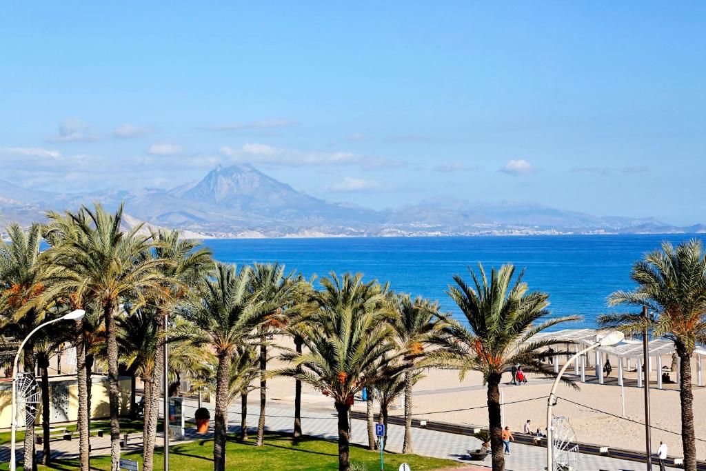 San Juan Beach apartment with AC and views, Alicante ...