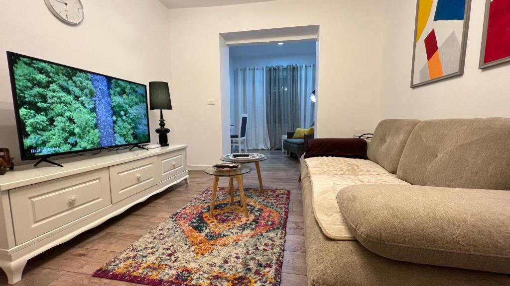 Beautiful PRIME Location Tirana - Image 5