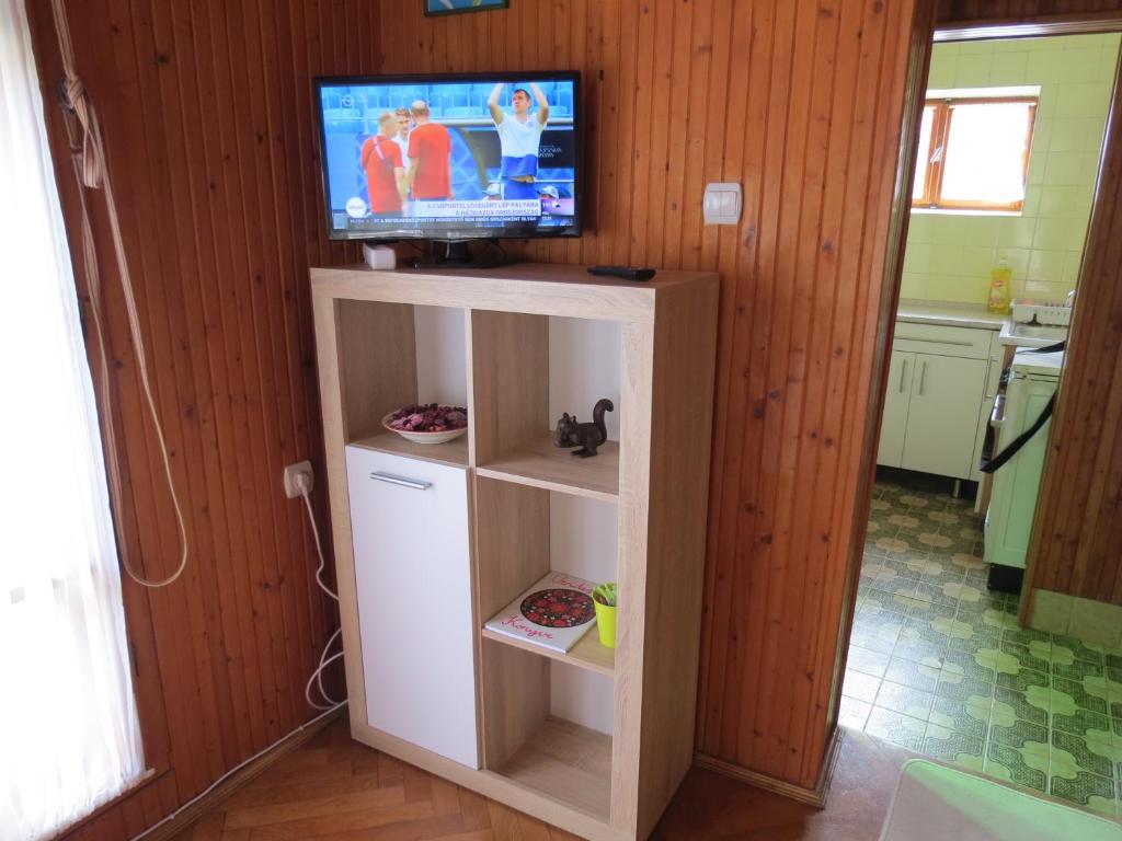 Kuchnia lub aneks kuchenny w obiekcie Titi Boutique Apartmanok