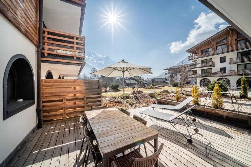Balkón alebo terasa v ubytovaní Apartment Le Gui Chamonix - BY EMERALD STAY
