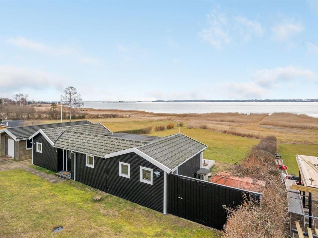 Holbæk şehrindeki Holiday Home Caren - 125m to the inlet in Sealand by Interhome tesisine ait fotoğraf galerisinden bir görsel