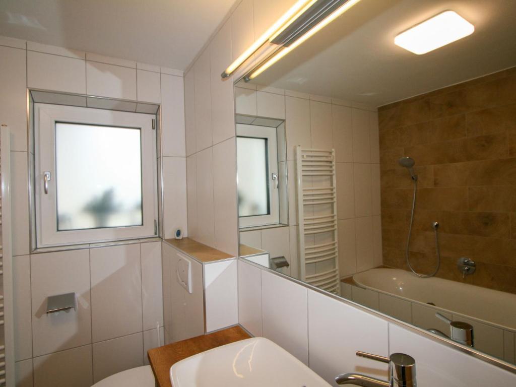 Koupelna v ubytování Apartment Lisa by Interhome