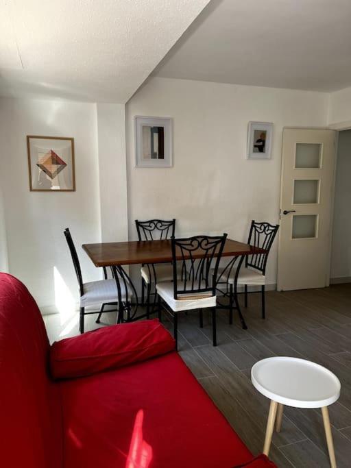 Fotografia z galérie ubytovania Apartment 10 meters from the beach v destinácii Puerto de Sagunto