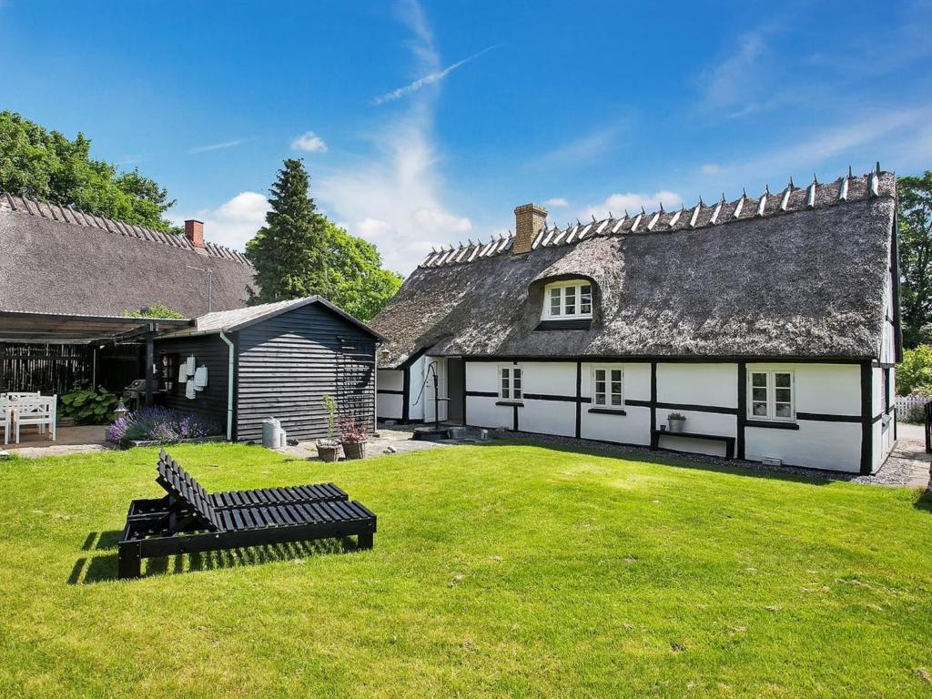 Κήπος έξω από το Holiday Home Sibo - 1-5km from the sea by Interhome