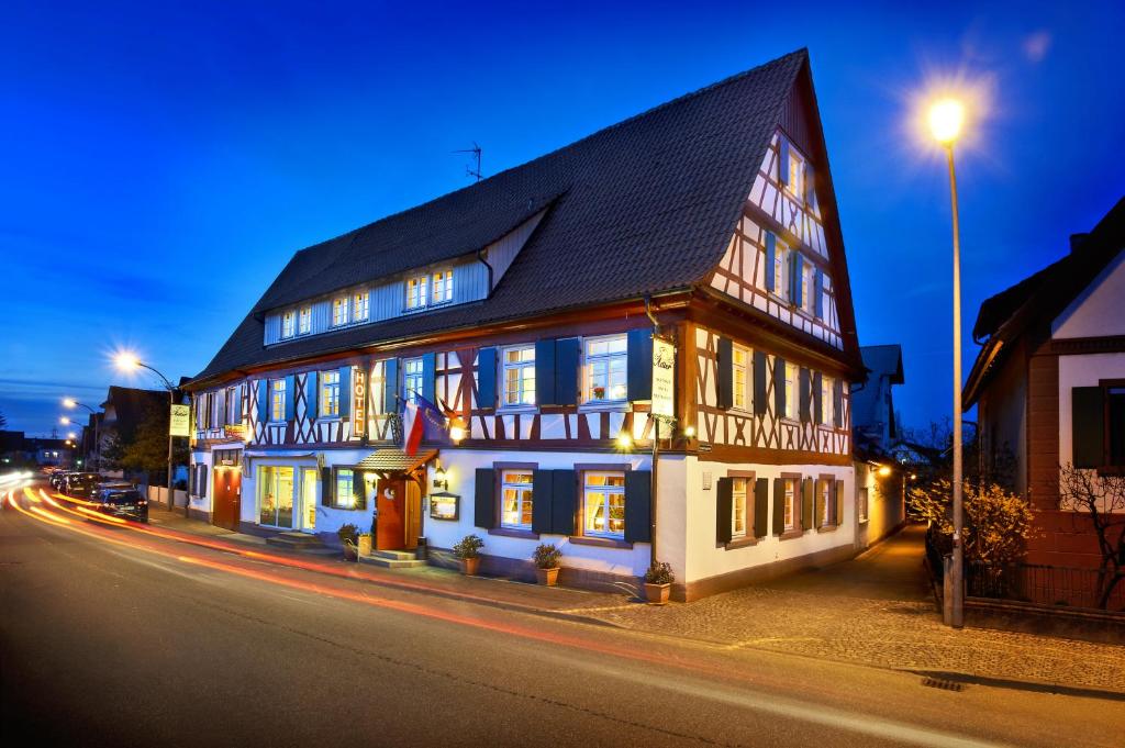 Das Gebäude in dem sich das Hotel befindet