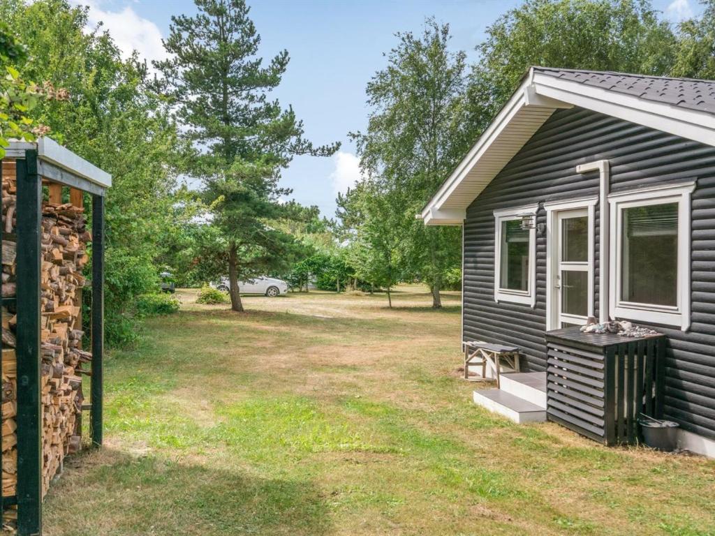 Zahrada ubytování Holiday Home Giertrud - 500m from the sea by Interhome