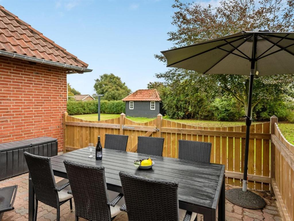 Patio nebo venkovní prostory v ubytování Holiday Home Nita - 24km from the sea by Interhome