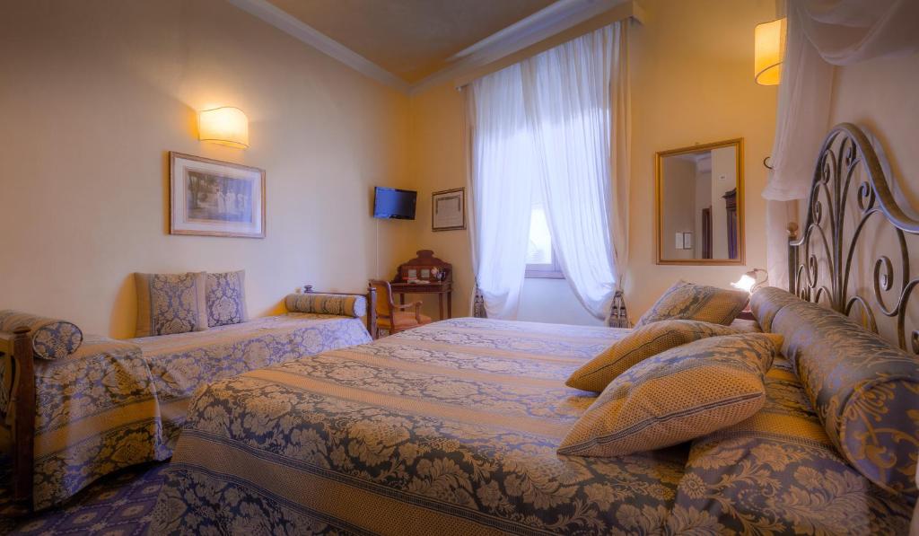 Hotel Palazzo dal Borgo - 12