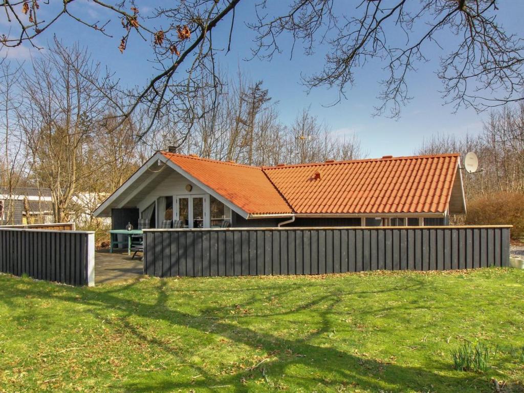 Budova, kde se prázdninový dům nachází