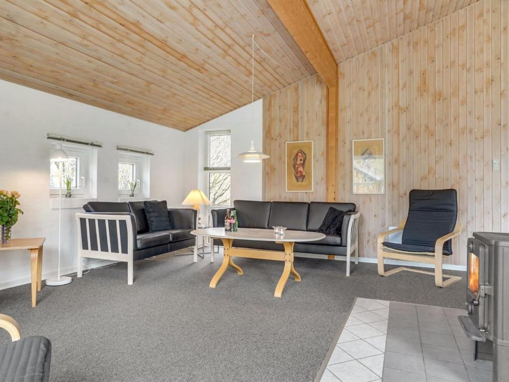 Posezení v ubytování Holiday Home Bosi - 28km from the sea by Interhome