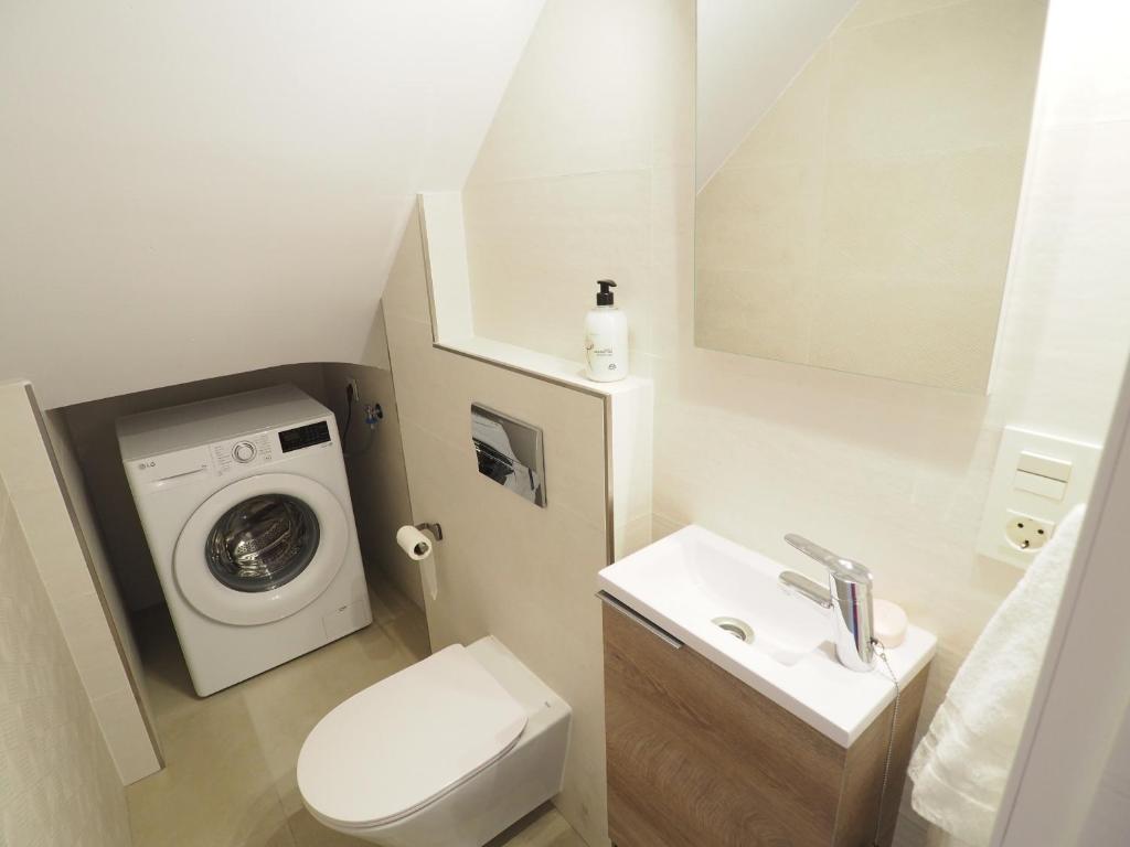 Kúpeľňa v ubytovaní Nerja Paradise Rentals - Villa Encanto