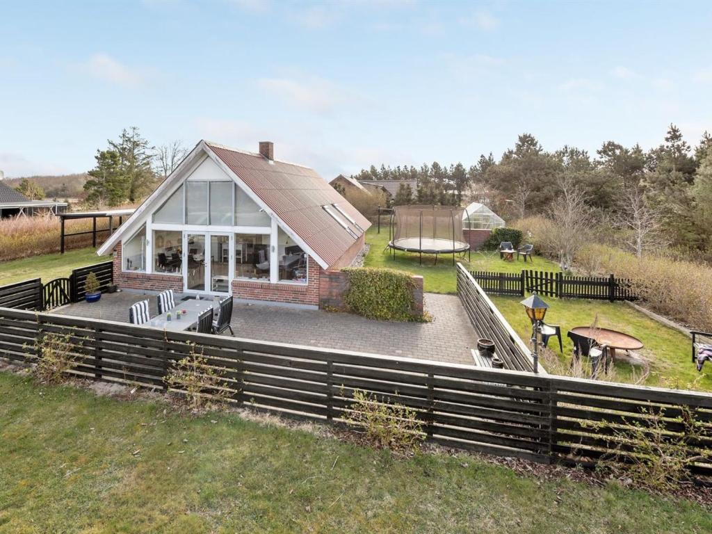 Zahrada ubytování Holiday Home Gizella - 850m to the inlet by Interhome