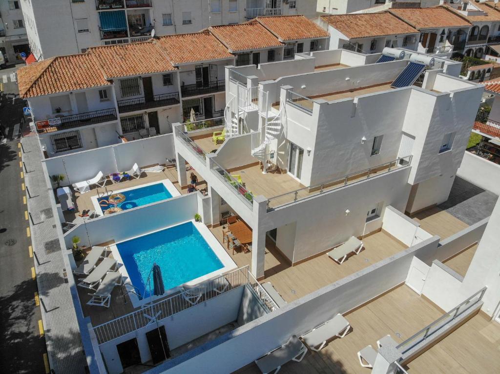 Basen w obiekcie Nerja Paradise Rentals - Villa Suero lub w pobliżu