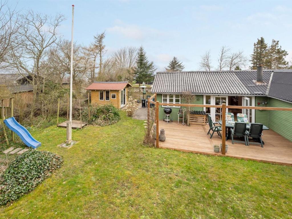 Zahrada ubytování Holiday Home Bojan - 200m to the inlet by Interhome
