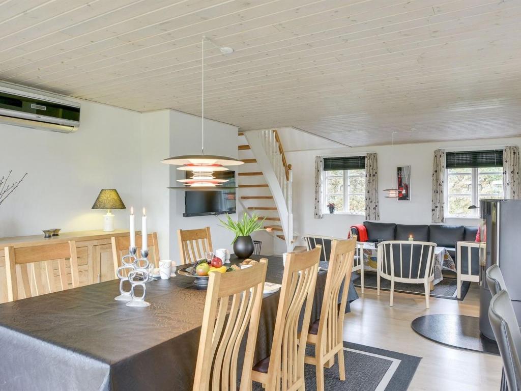Posezení v ubytování Holiday Home Benita - 400m to the inlet by Interhome