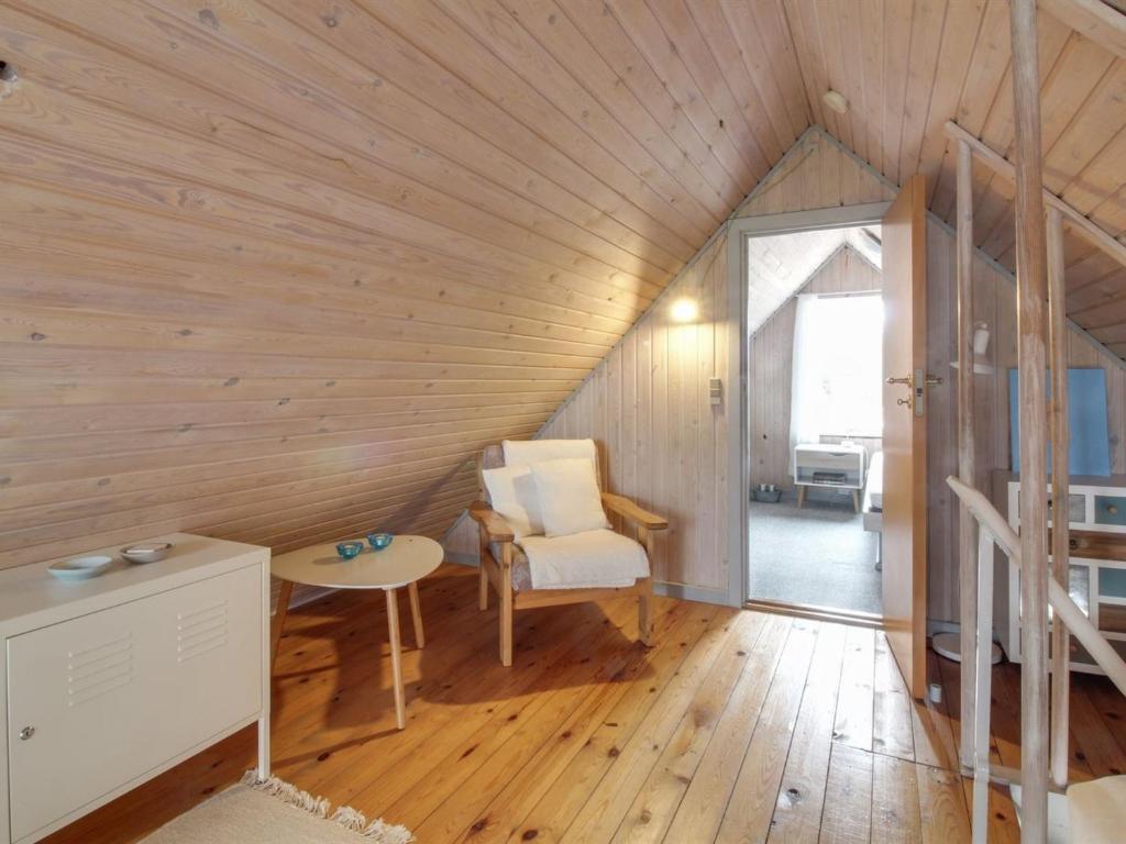 Posezení v ubytování Holiday Home Ellenor - 300m to the inlet by Interhome