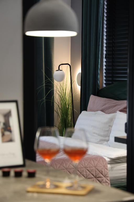Urban Stay Tirana Deluxe - Housity