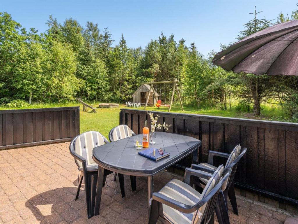 Zahrada ubytování Holiday Home Zenitha - 300m from the sea by Interhome