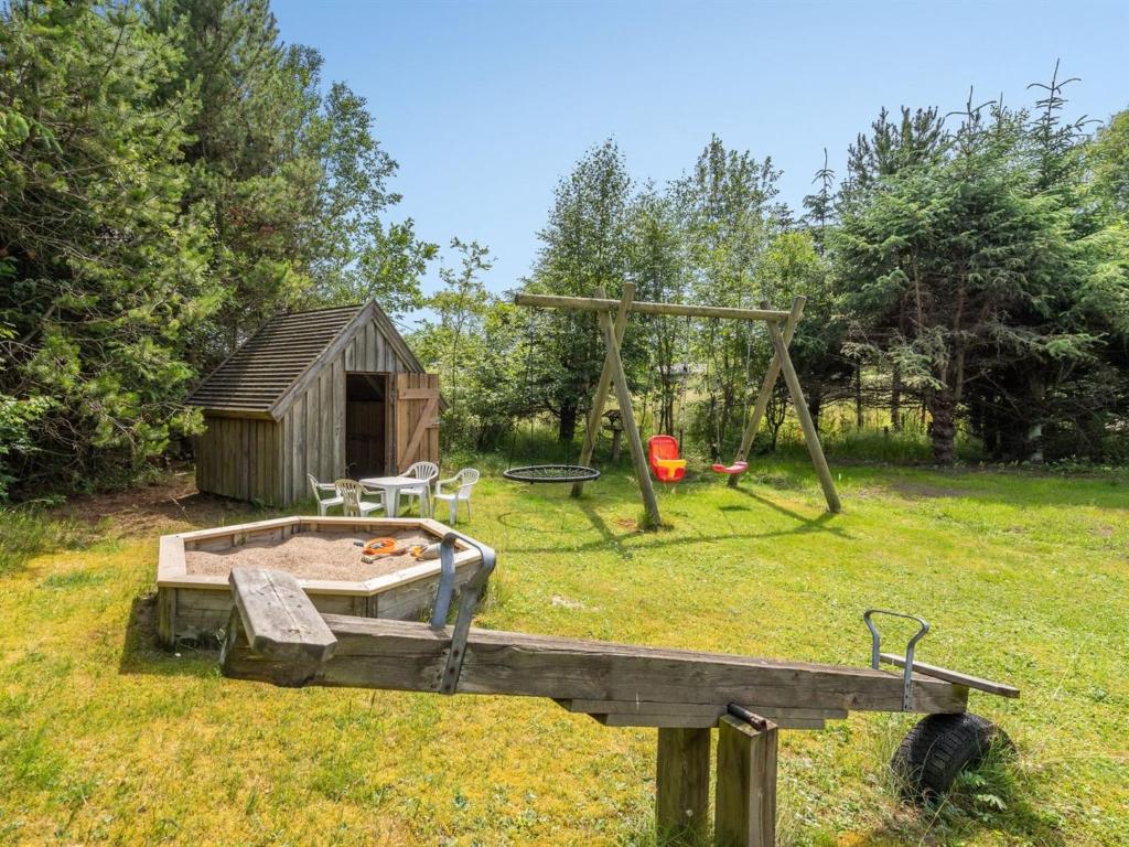 Zahrada ubytování Holiday Home Zenitha - 300m from the sea by Interhome