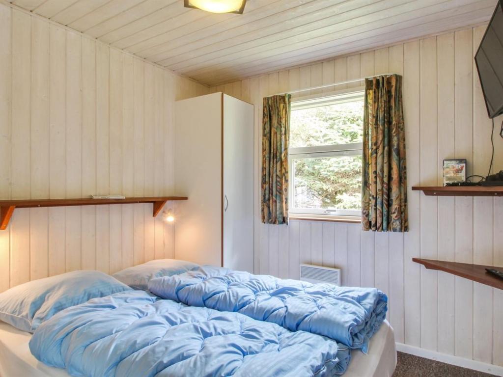 Postel nebo postele na pokoji v ubytování Holiday Home Hemming - from the sea by Interhome