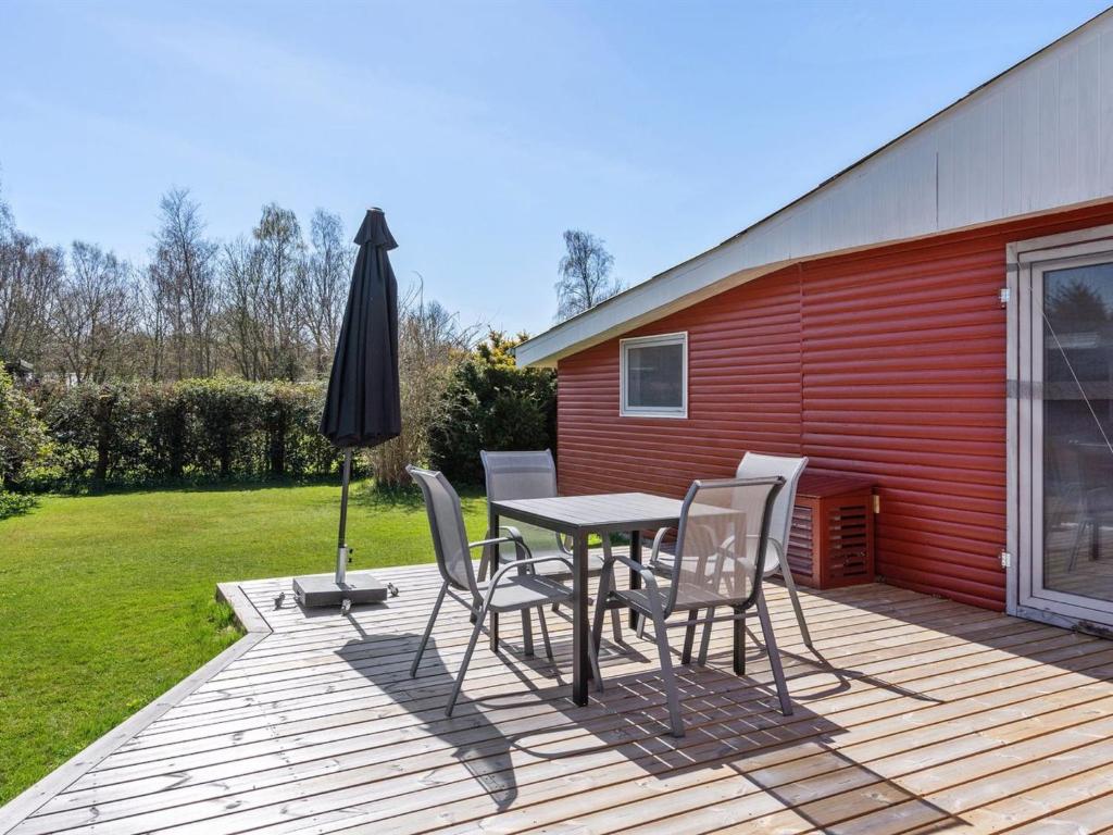 Zahrada ubytování Holiday Home Yorick - 1km from the sea by Interhome