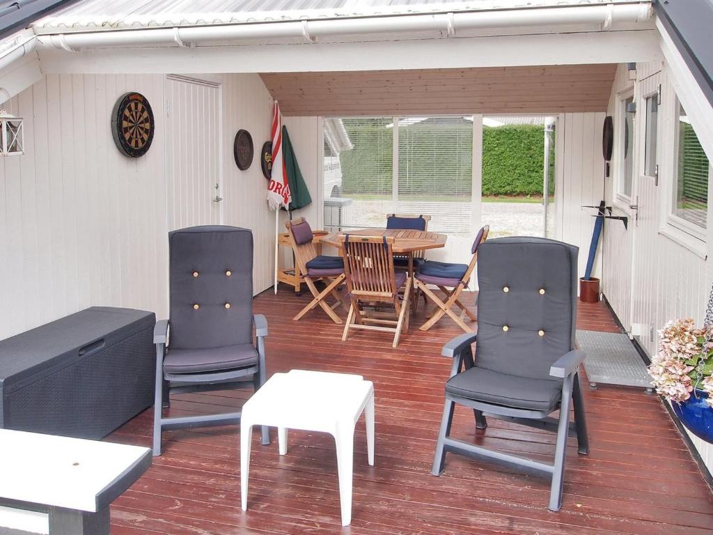 Posezení v ubytování Holiday Home Vrage - 800m from the sea by Interhome