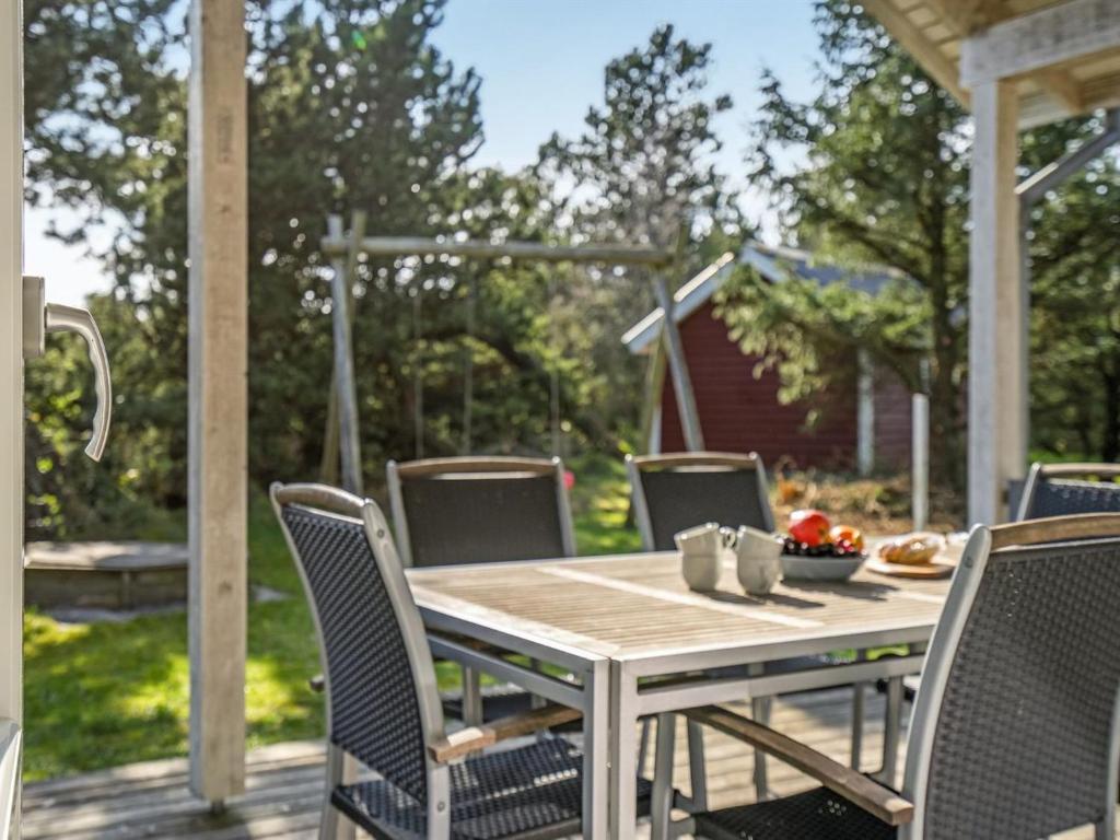 Zahrada ubytování Holiday Home Anethe - 100m to the inlet by Interhome