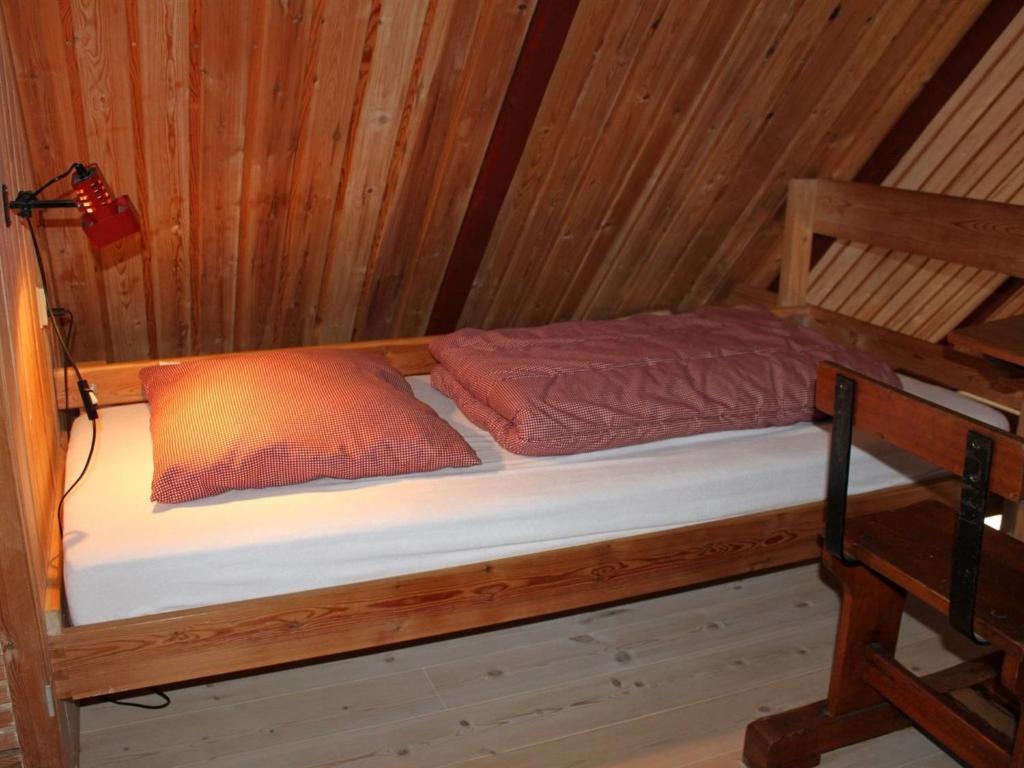 Postel nebo postele na pokoji v ubytování Holiday Home Gravers - 300m from the sea by Interhome