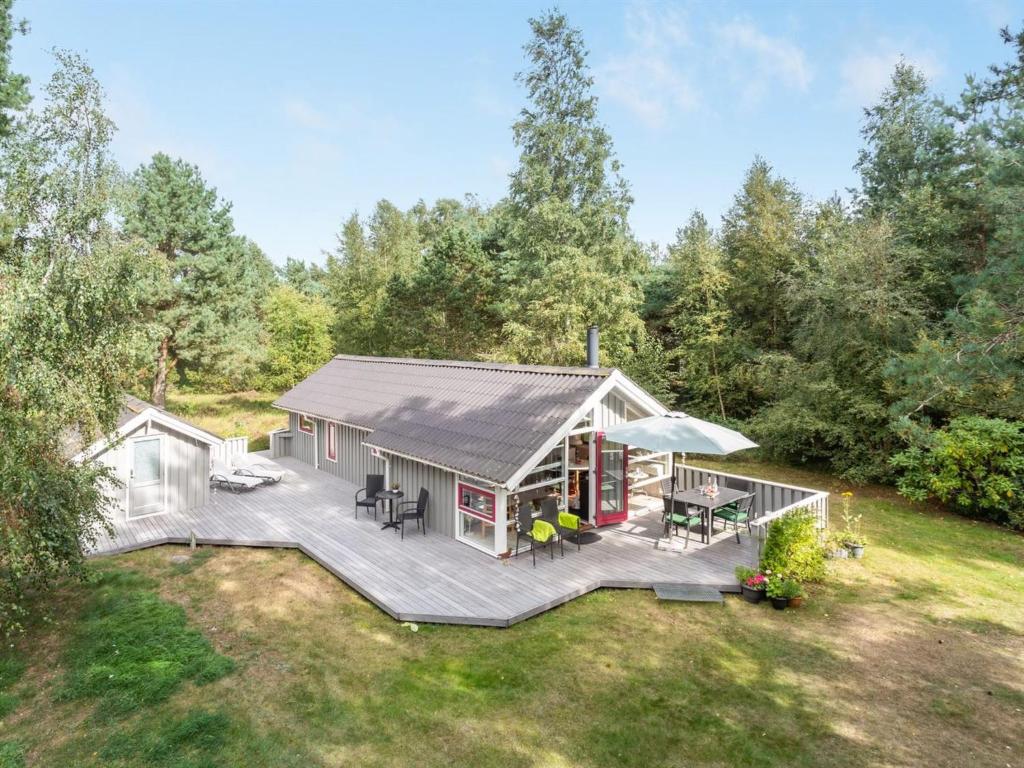 Zahrada ubytování Holiday Home Snari - 400m from the sea by Interhome