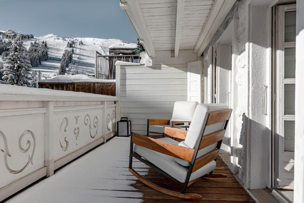 White 1921 Courchevel hotel review: elegance, grandeur and charm in  Courchevel