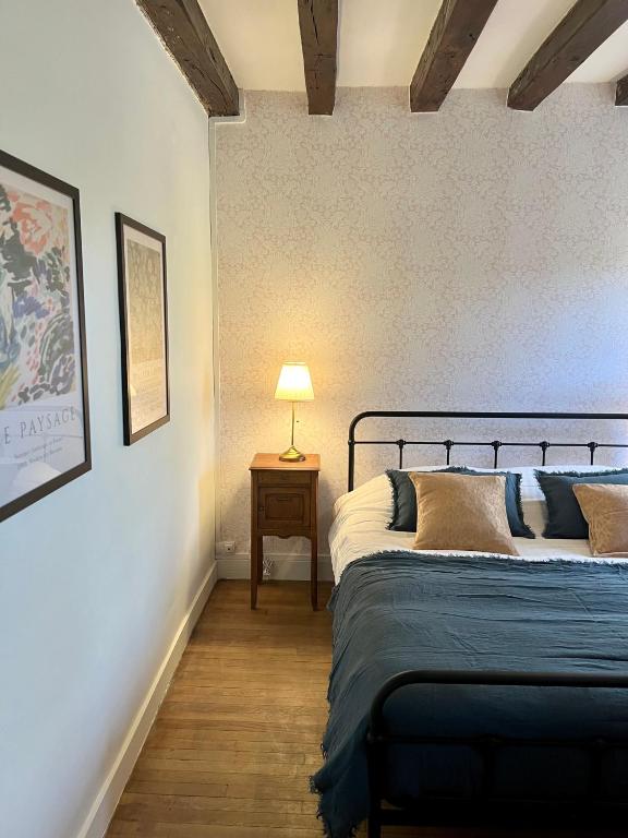 Posteľ alebo postele v izbe v ubytovaní La maison de la tour