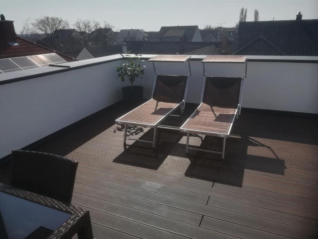 Balkón nebo terasa v ubytování PENTHOUSE Griemann 2 für max 4 Personen mit eigener großer Dachterrasse zum Relaxen!
