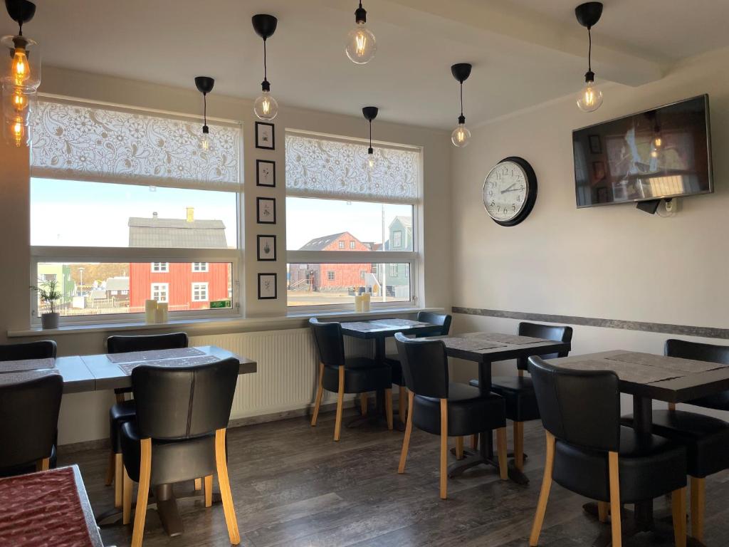 Veitingastaður eða matsölustaður á Akkeri Guesthouse