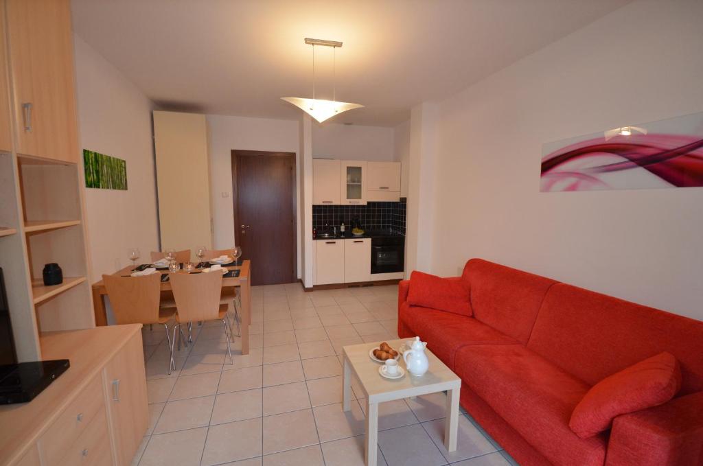 Kuchnia lub aneks kuchenny w obiekcie Lake Como View Apartement Allegro