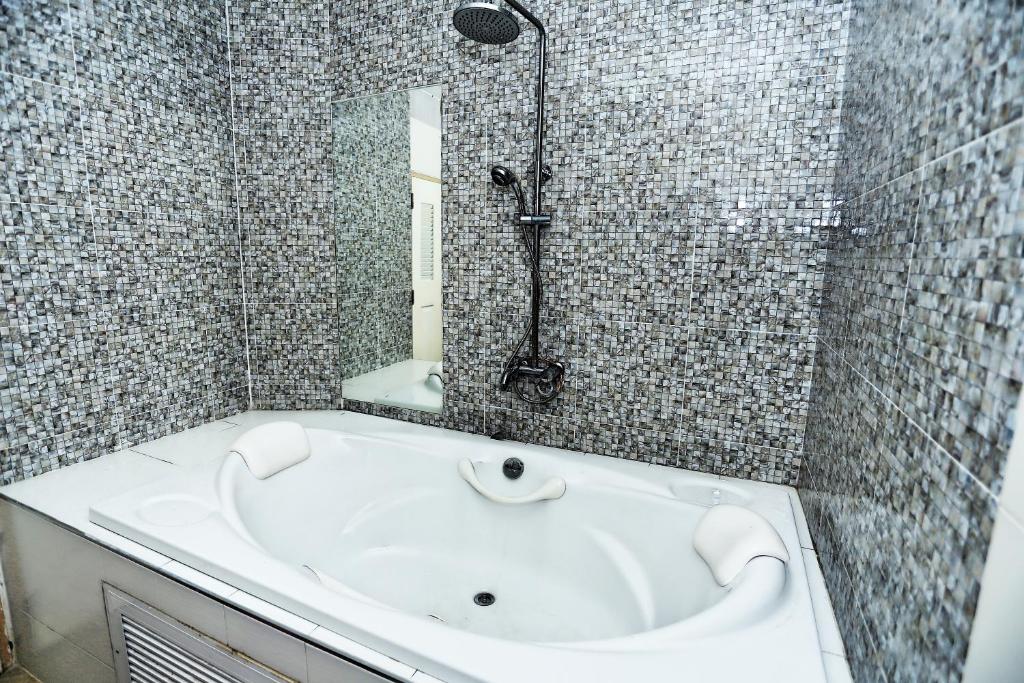 Lucky Sun Patong - Resim 19