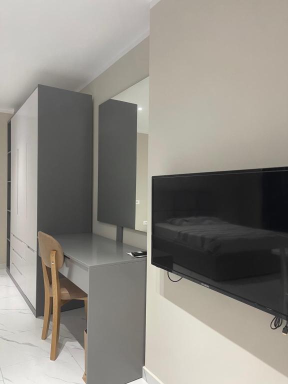 Modern Beachfront Apartments - Image 6